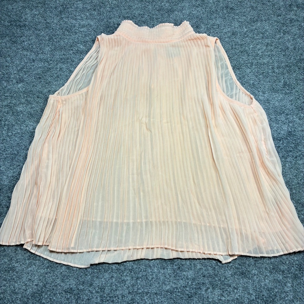 Cliché Women's Peach Pleated Mock Neck Sleeveless Blouse Top Sz.Large
